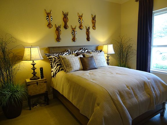 2nd image of 4510 Amorosa Way