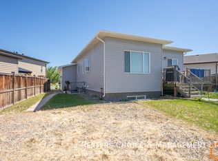 454B Mount Sundance Lndg W, Lethbridge, AB T1J5M3
