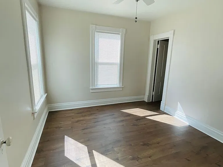 722 W Cucharras St — Photo 10
