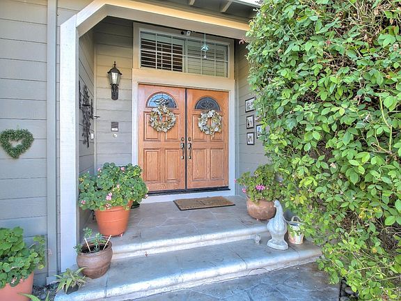 5th image of 7053 Huntsfield Ct