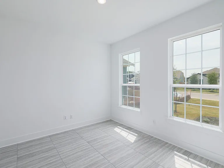 182 Yarbrough Dr — Photo 14