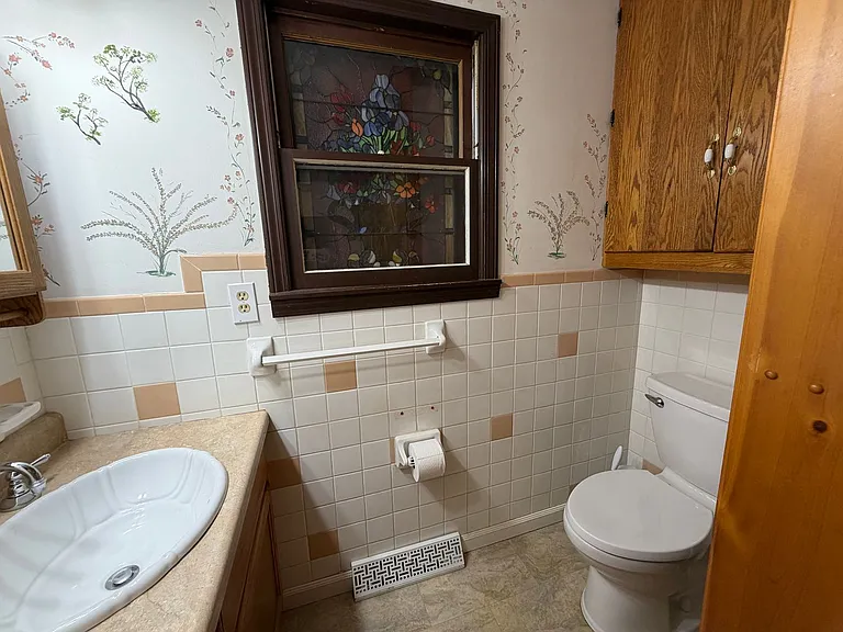 713 Dublin Ln — Photo 23
