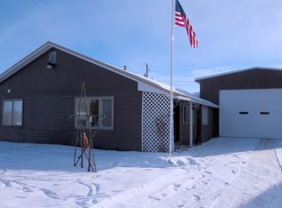 1125 Amoretti St, Thermopolis, WY 82443