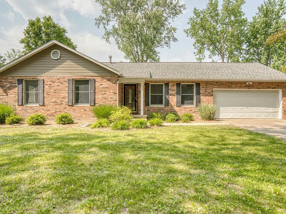 1st image of 205 Heathermoor Dr