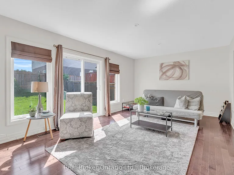 41 Samuel Dr — Photo 14