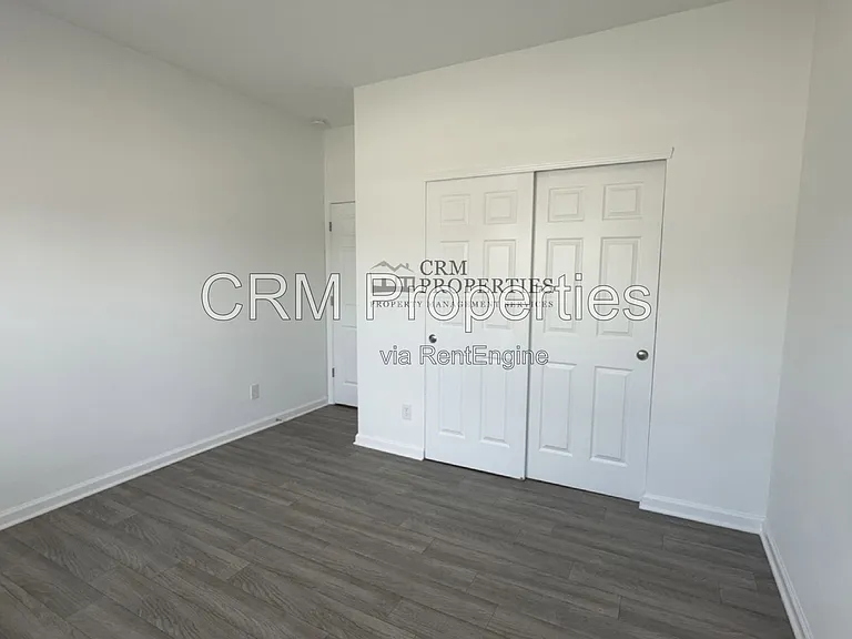 3242 Somers Dr — Photo 10