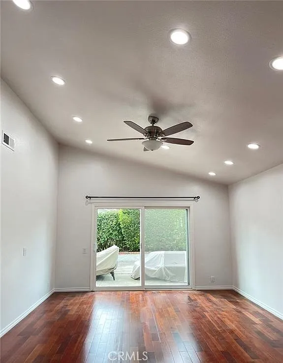 3 bed, 1560 sqft, $4,500 — Photo 4