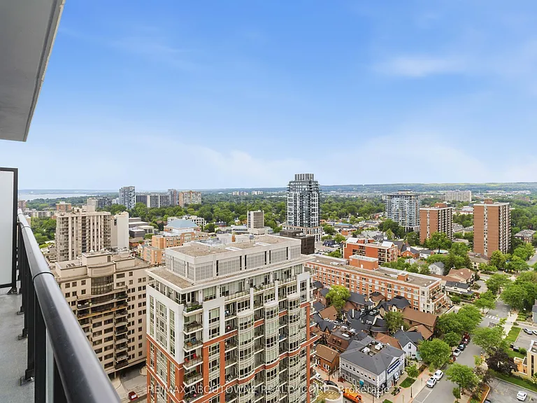 2075 Lakeshore Rd #1211 — Photo 23