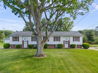 120 Center Rd, Akron, OH 44319