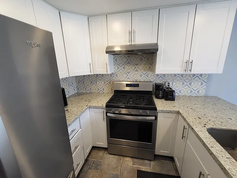 53 Lakeview Cir — Photo 7