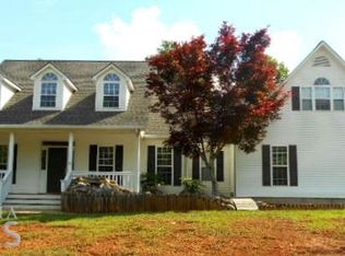 127 Shenandoah Dr, Cleveland, GA 30528