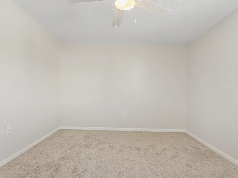 51 Cross Creek Rd #11 — Photo 12