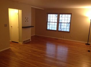 1220 Thomas Rd, South Charleston, WV 25303