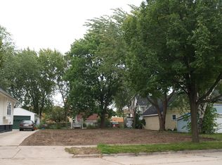 331 S Irwin Ave, Green Bay, WI 54301