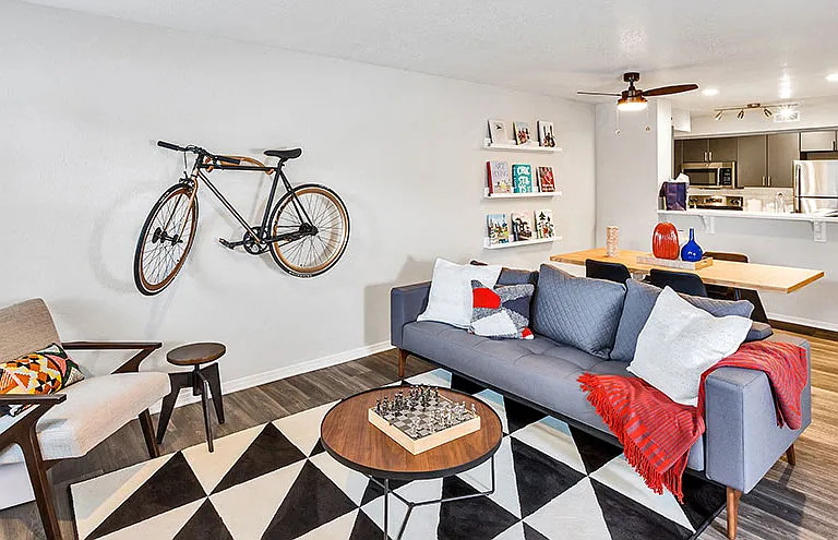 TAVA Waters Apartments — Photo 6