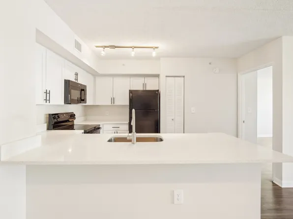 Coquina Cove Apartments