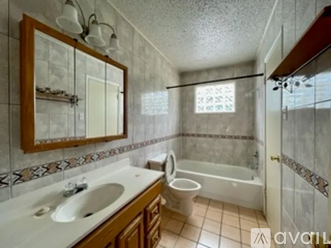 3 bed, 1701 sqft, $1,500 — Photo 2