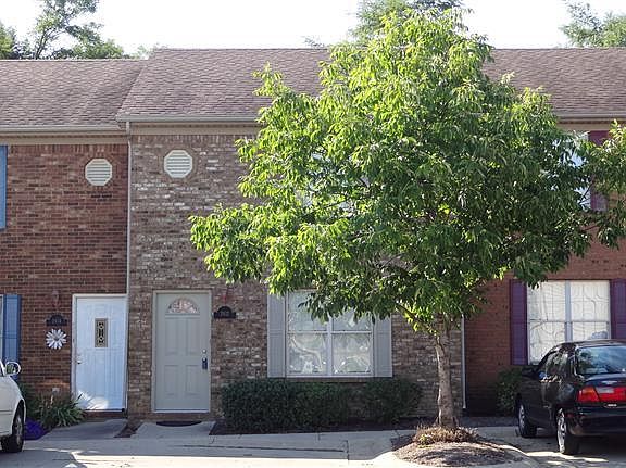 3rd image of 2932 Blairdon Cir