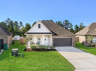 10009 Cesson Ct, Madisonville, LA 70447
