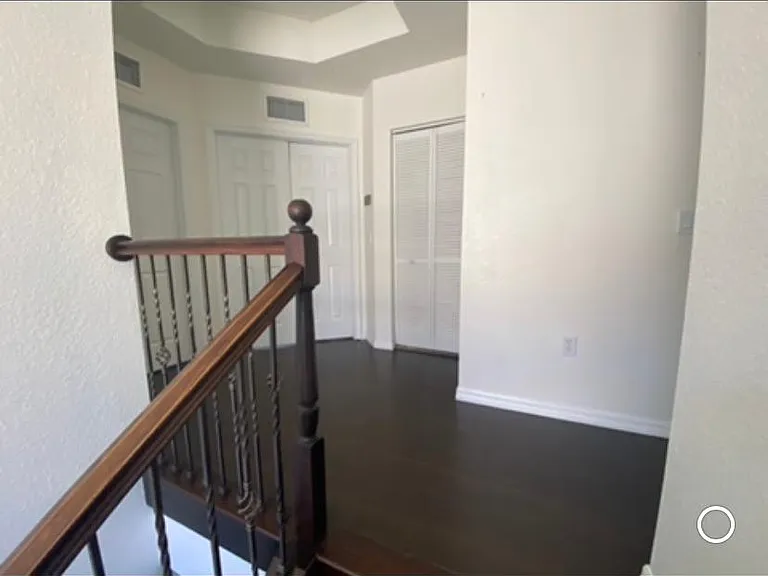 9923 Springlake Cir — Photo 13