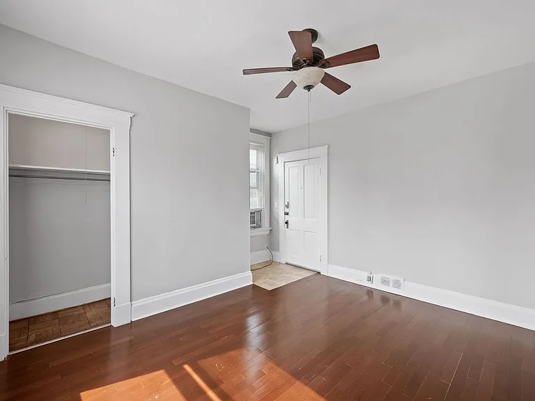 2549 University Ct #3 — Photo 5
