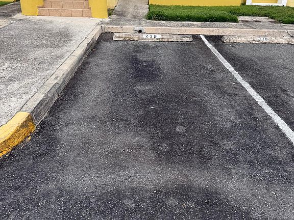 4th image of 0 Grande