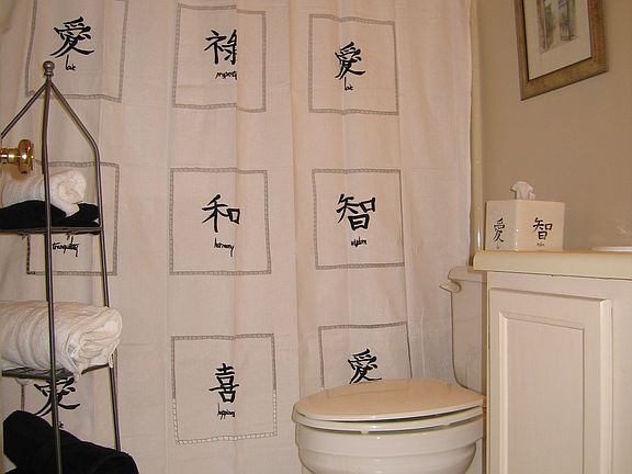 2 Full Baths with a roomate floorplan