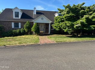 261 Hillmore Dr, Mountain City, TN 37683