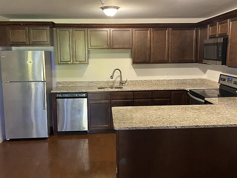 40 S Pearl St #306 — Photo 10