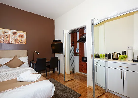 Rented by Townhouse Apartments | media 13