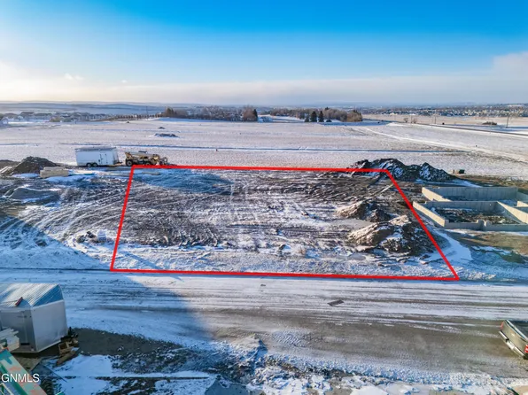5321 Welder Ave, Bismarck, ND 58503
