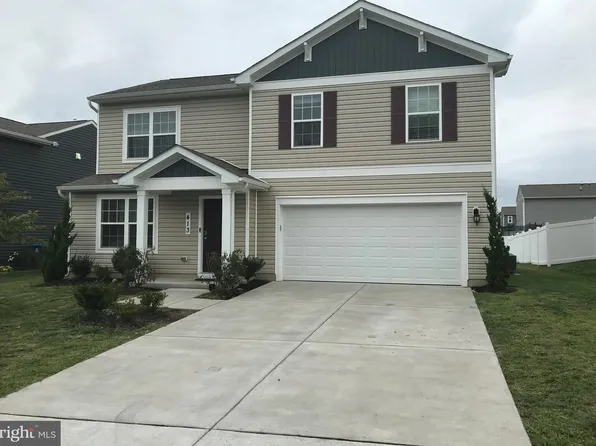 413 Weeks Ct, Berryville, VA 22611