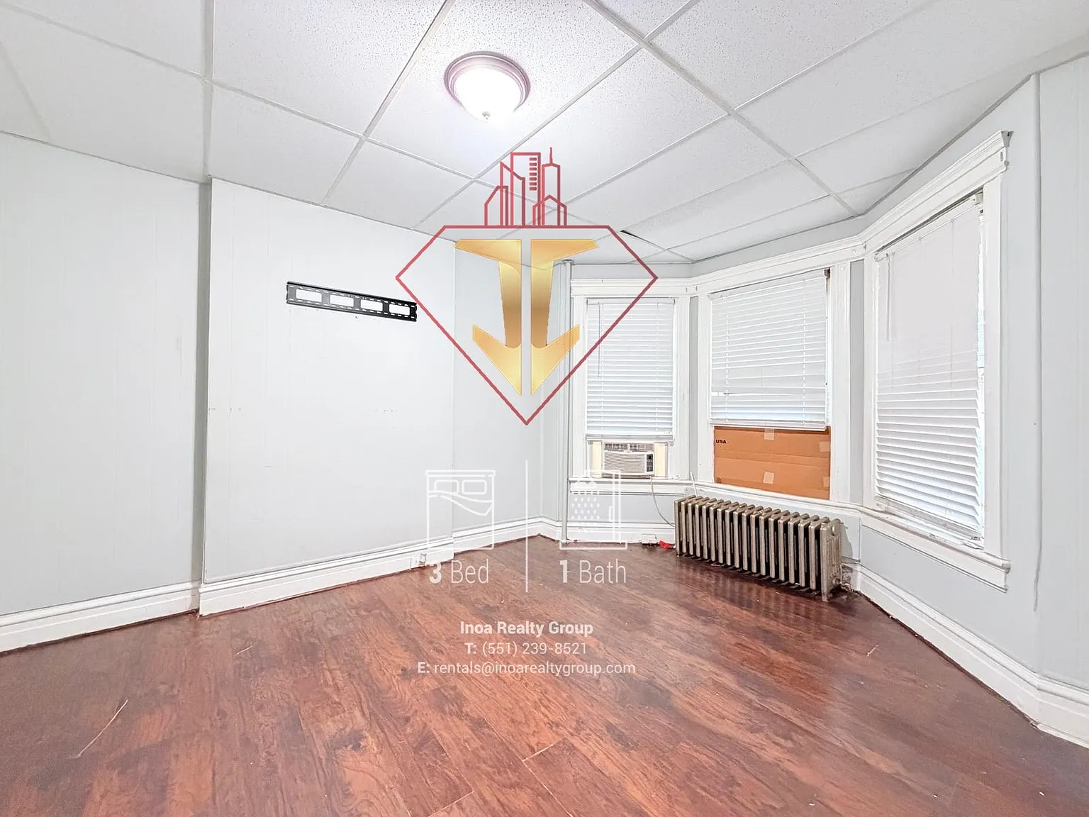 3 bed, 1000 sqft, $2,500 — Photo 4