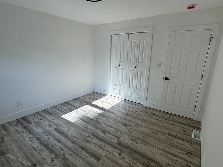 348 Baynes St #1 — Photo 16