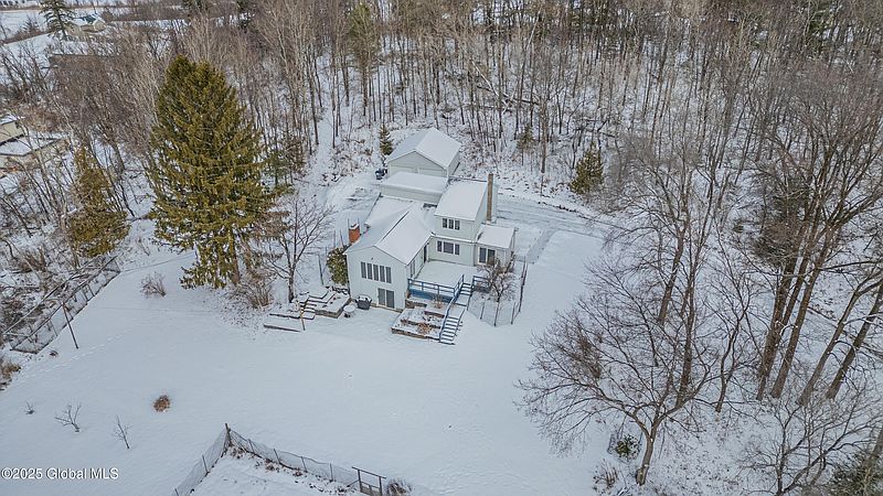 2nd image of 13 Joy Lane