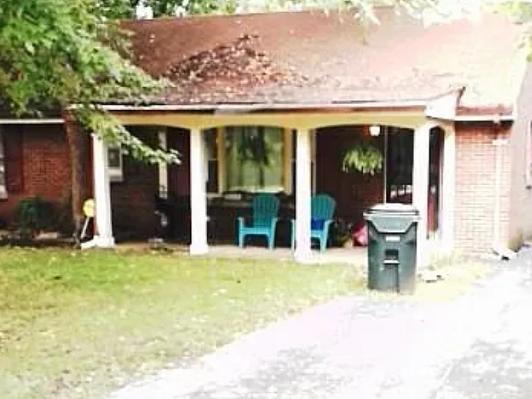 141 Zandale Dr — Photo 24