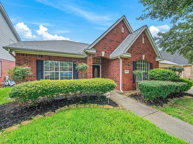 23818 Indian Hills Way — Photo 4