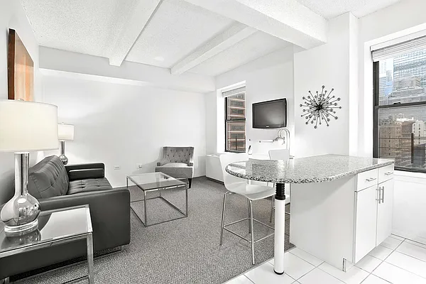 Rented by Compass | media 12