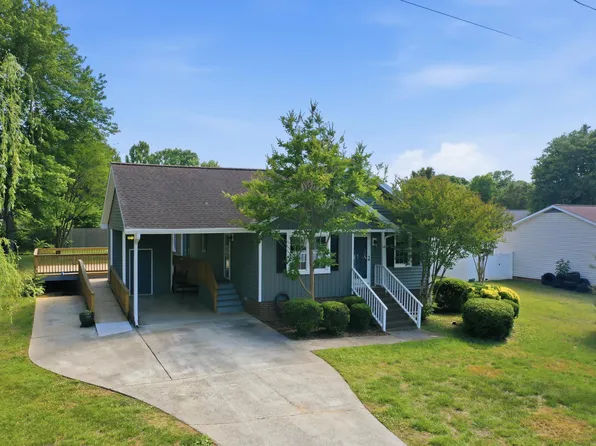812 E Stagecoach Rd, Mebane, NC 27302