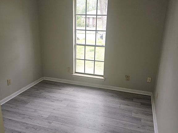 5th image of 5445 Cathy Dr
