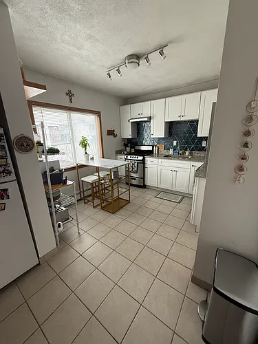 573 Somerville Ave #A Photo 1