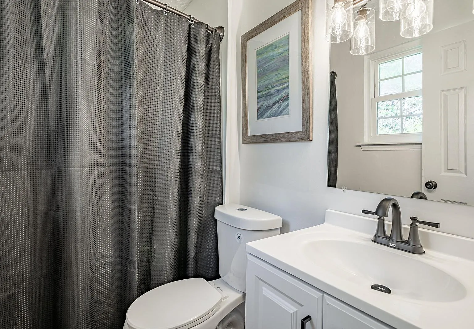 4 bed, 2.0 bath, 528 sqft, $815 — Photo 4