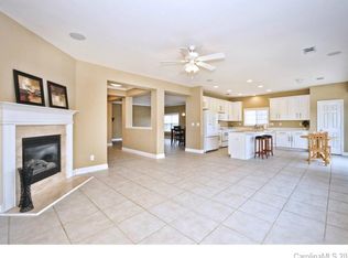 6832 Evanton Loch Rd, Charlotte, NC 28278