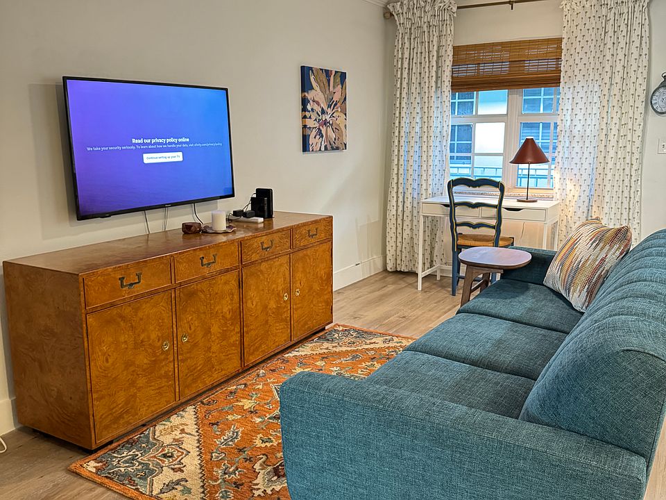Living Area with dedicated Work Space.