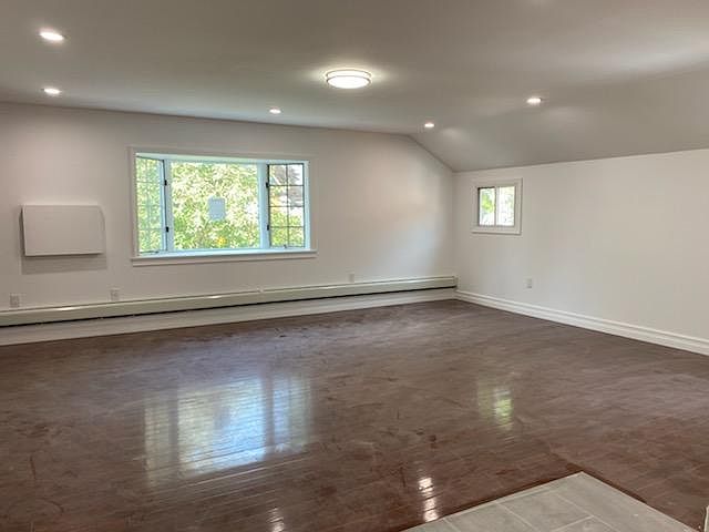 1st image of 15174 22nd Ave Floor 2