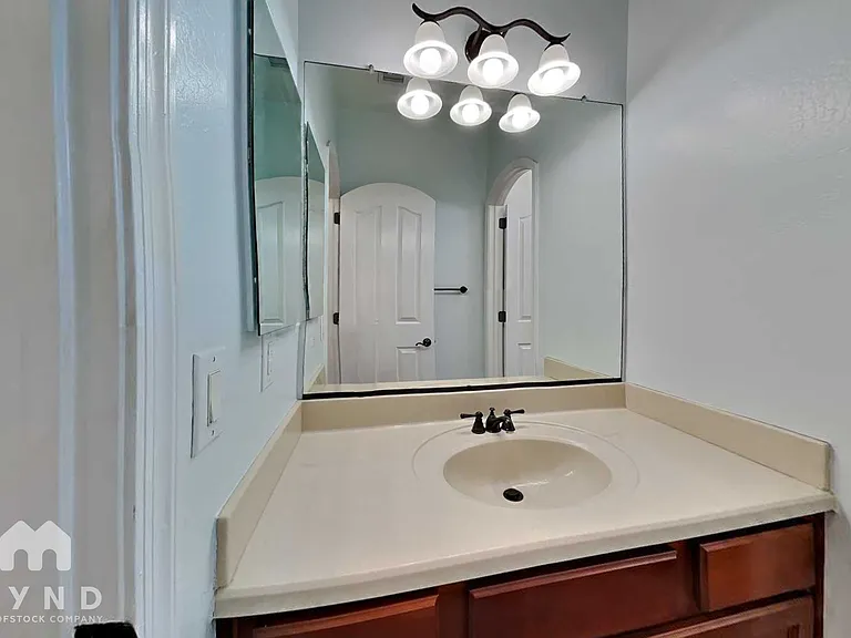 2433 W Horsetail Trl — Photo 29