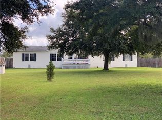 4232 Seaberg Rd, Zephyrhills, FL 33541