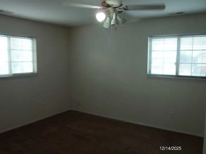 22843 Grove St #47 — Photo 6