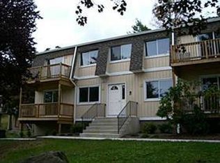 14 Pavilion Rd APT 1, Suffern, NY 10901