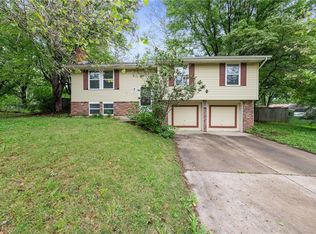 10525 N Baltimore Ave, Kansas City, MO 64155